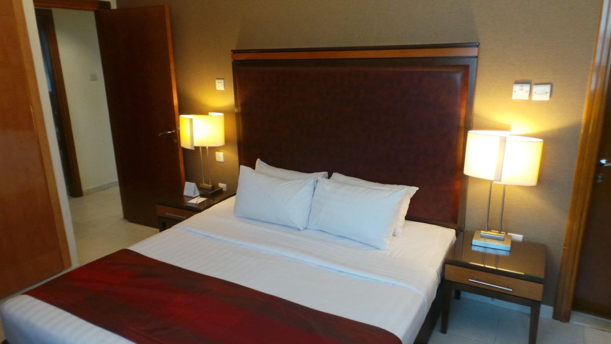 דובאי Xclusive Hotel Apartments מראה חיצוני תמונה