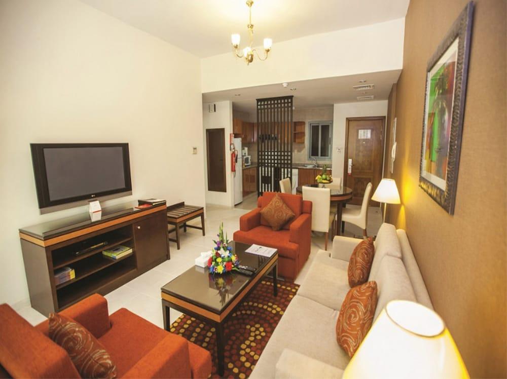 דובאי Xclusive Hotel Apartments מראה חיצוני תמונה
