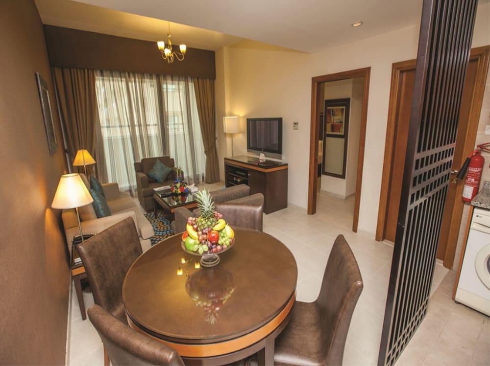 דובאי Xclusive Hotel Apartments מראה חיצוני תמונה