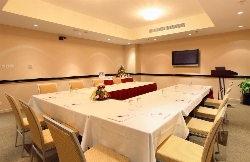 דובאי Xclusive Hotel Apartments מראה חיצוני תמונה