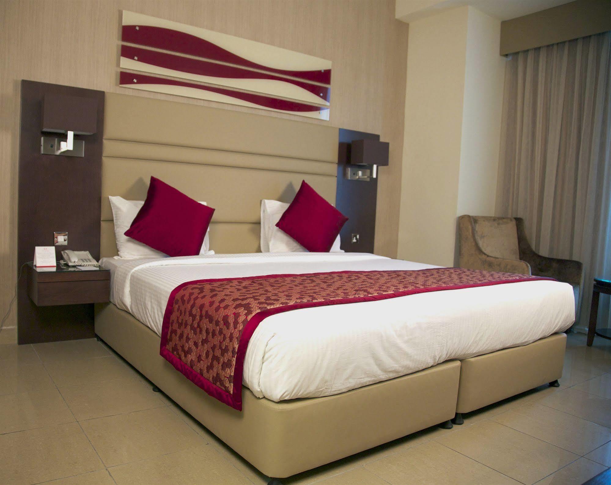 דובאי Xclusive Hotel Apartments מראה חיצוני תמונה